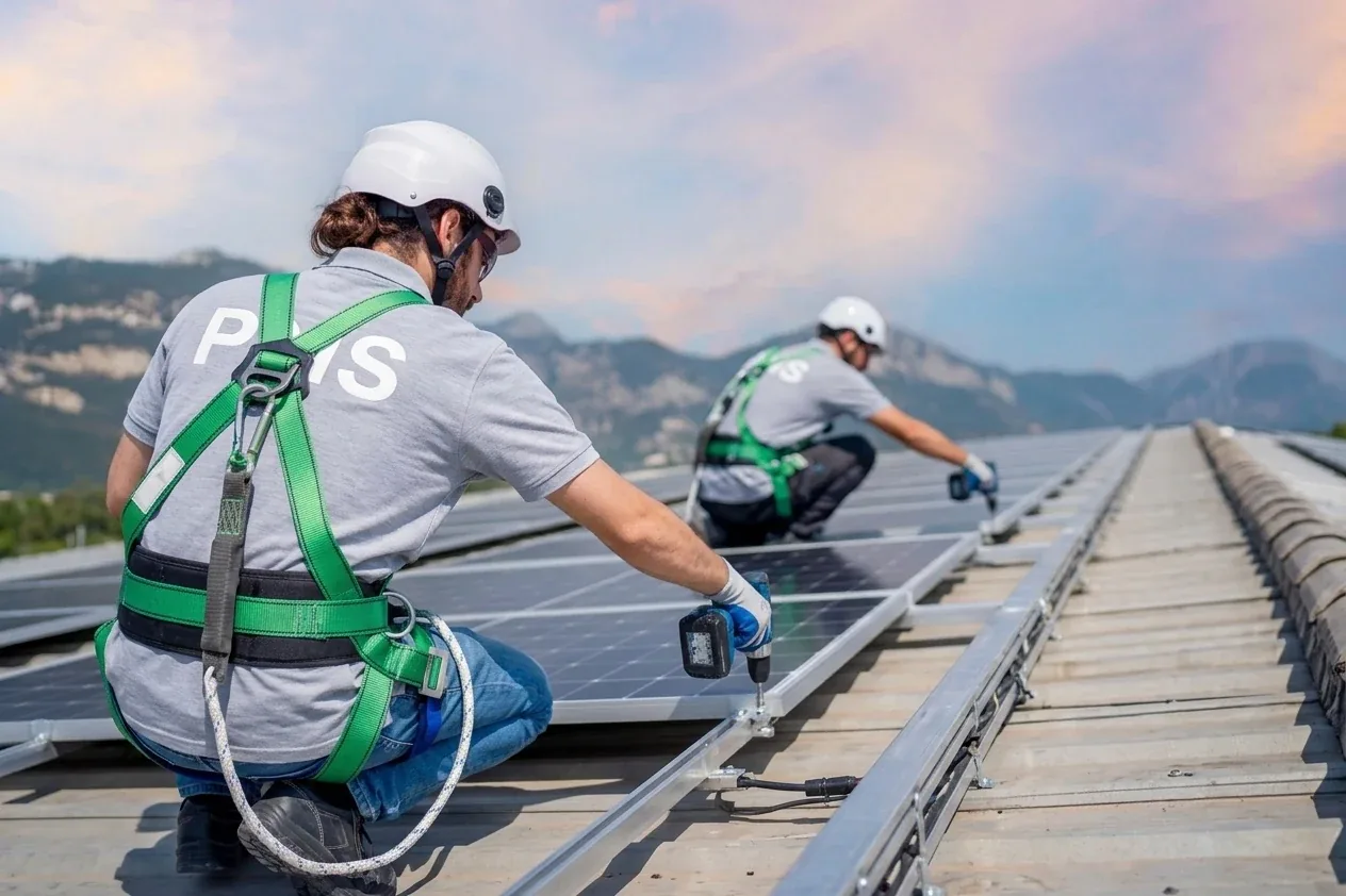 Installation de panneaux solaires